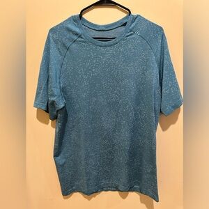 Lululemon Metal Vent - L - Distorted Noise Breeze Blue / Crest